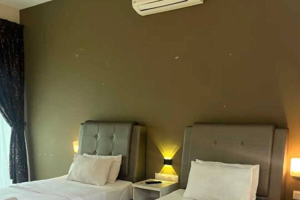 Deluxe Twin Room | Desk, soundproofing, free WiFi, bed sheets