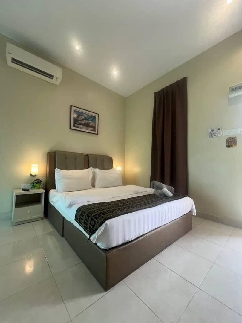 Deluxe Double Room | Meja, kalis bunyi, Wi-fi percuma, cadar katil 