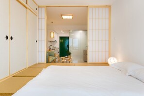 1 Bedroom Apartment - Old French Concession Coziness Xuhui (Shanghai)