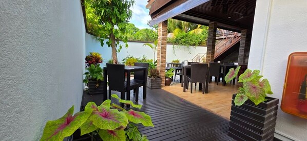 Restaurant - Isle Royal Inn (Fuvahmulah)