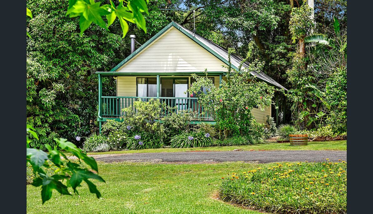 Lorikeet Luxury Cottage - Mount Tamborine