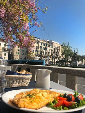 Repas de petit déjeuner