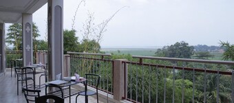 Crystal Hotel Apartments Entebbe