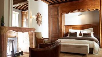Grand Double Room (La Bourguignonne) | Premium bedding, pillow-top beds, minibar, in-room safe