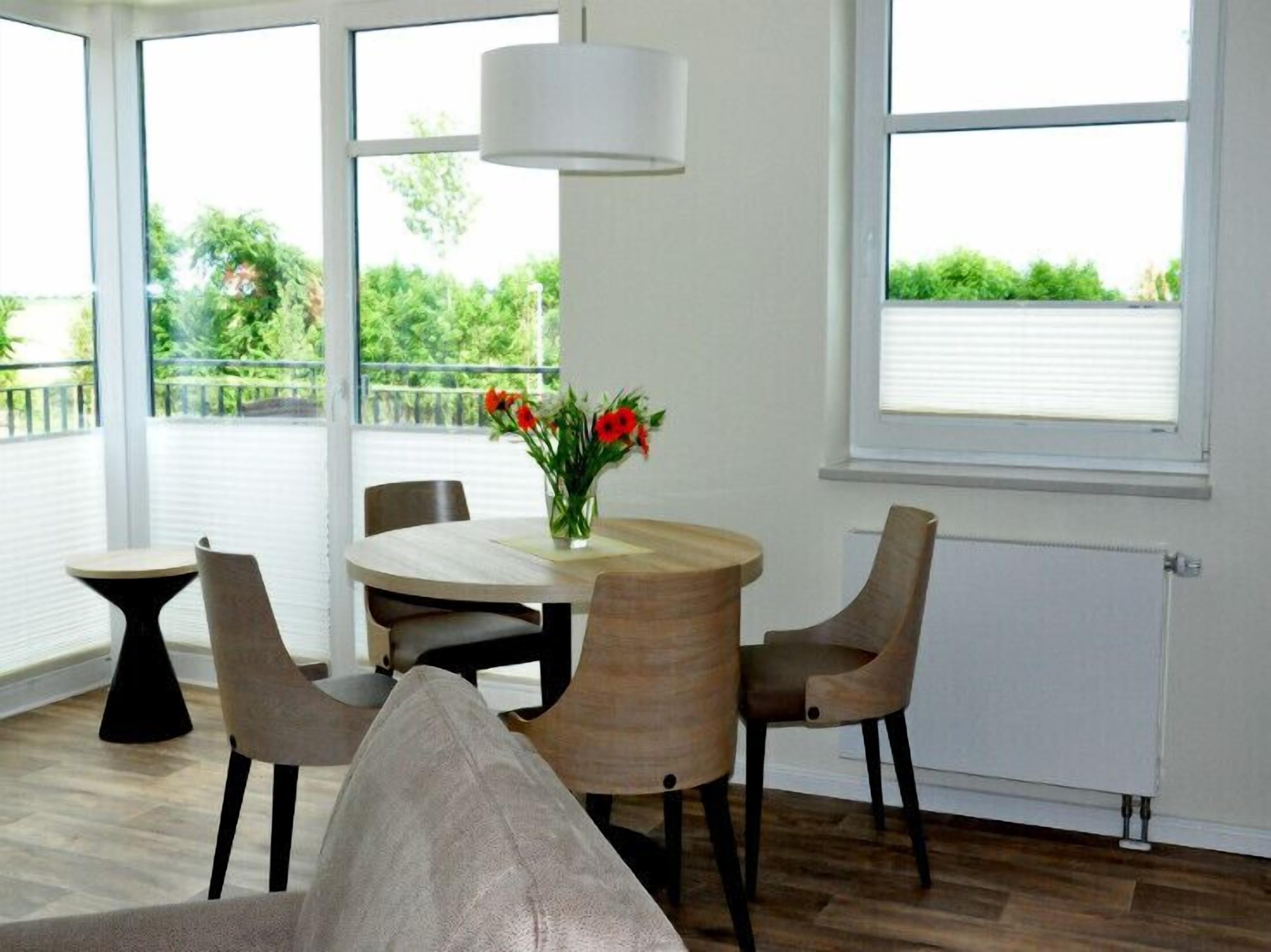 Una televisión de pantalla plana