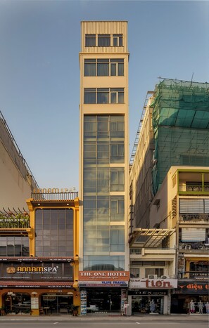 Front of property - The One Premium Hotel (Ho Chi Minh City)