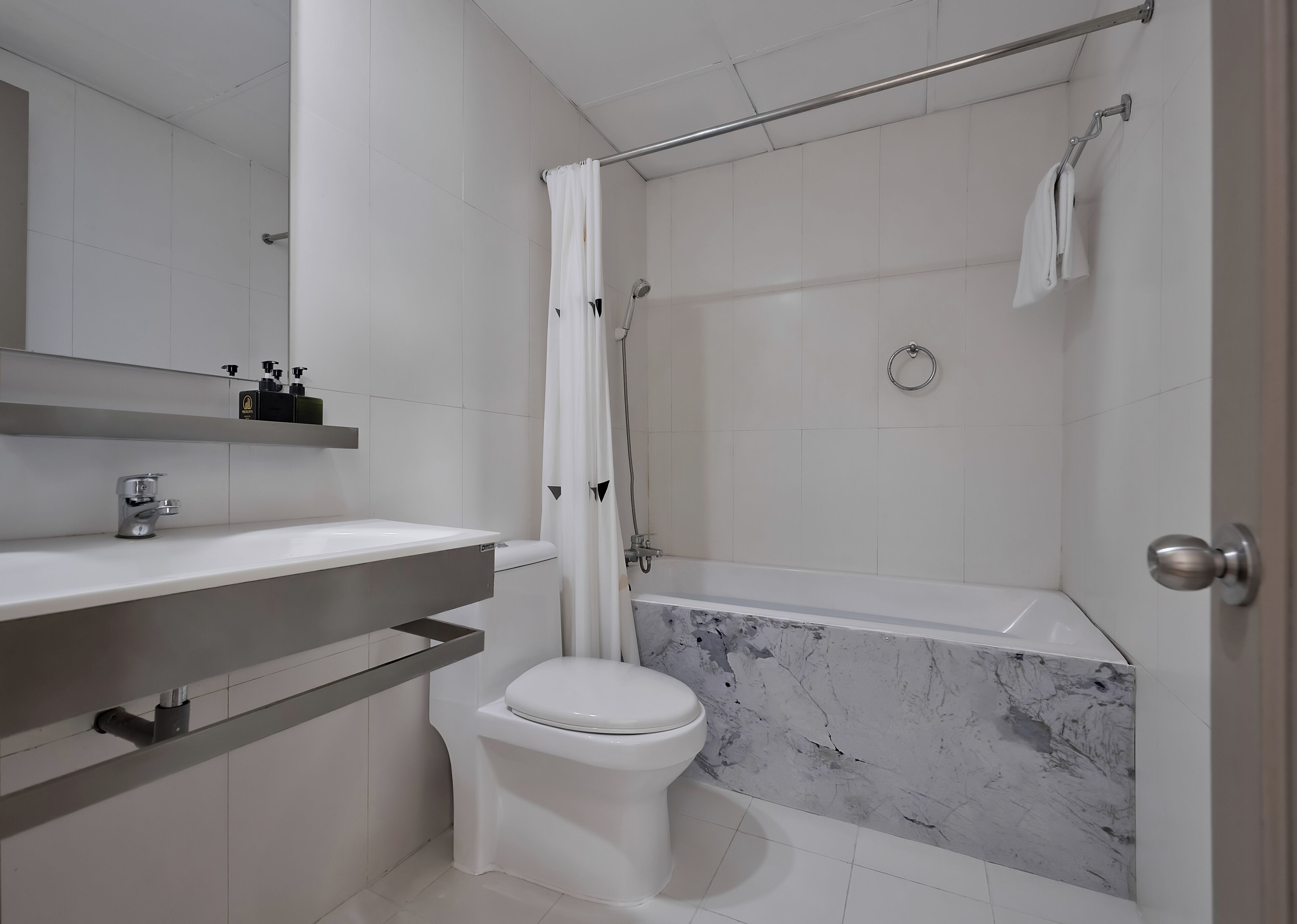 Photo - The One Premium Hotel