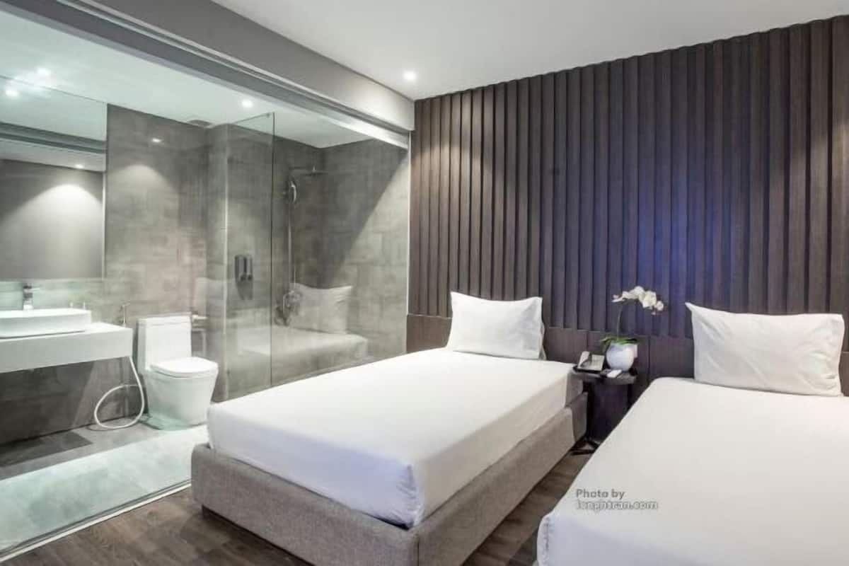 Premium bedding, minibar, in-room safe, individually decorated