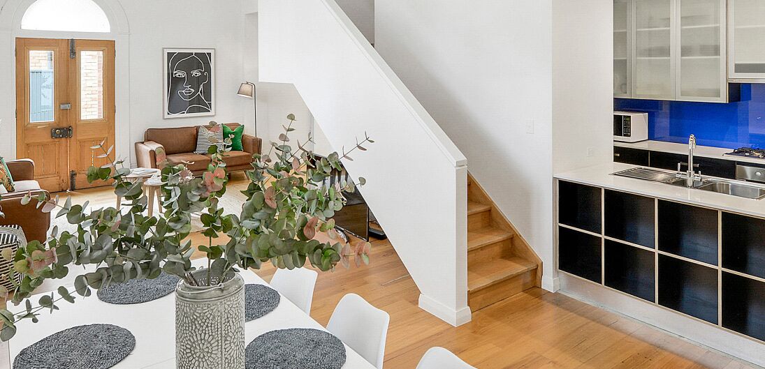 “Voted TOP 10 holiday home in Stayz 2021 Holiday Home Awards”. 