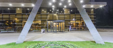 Front of property - evening/night