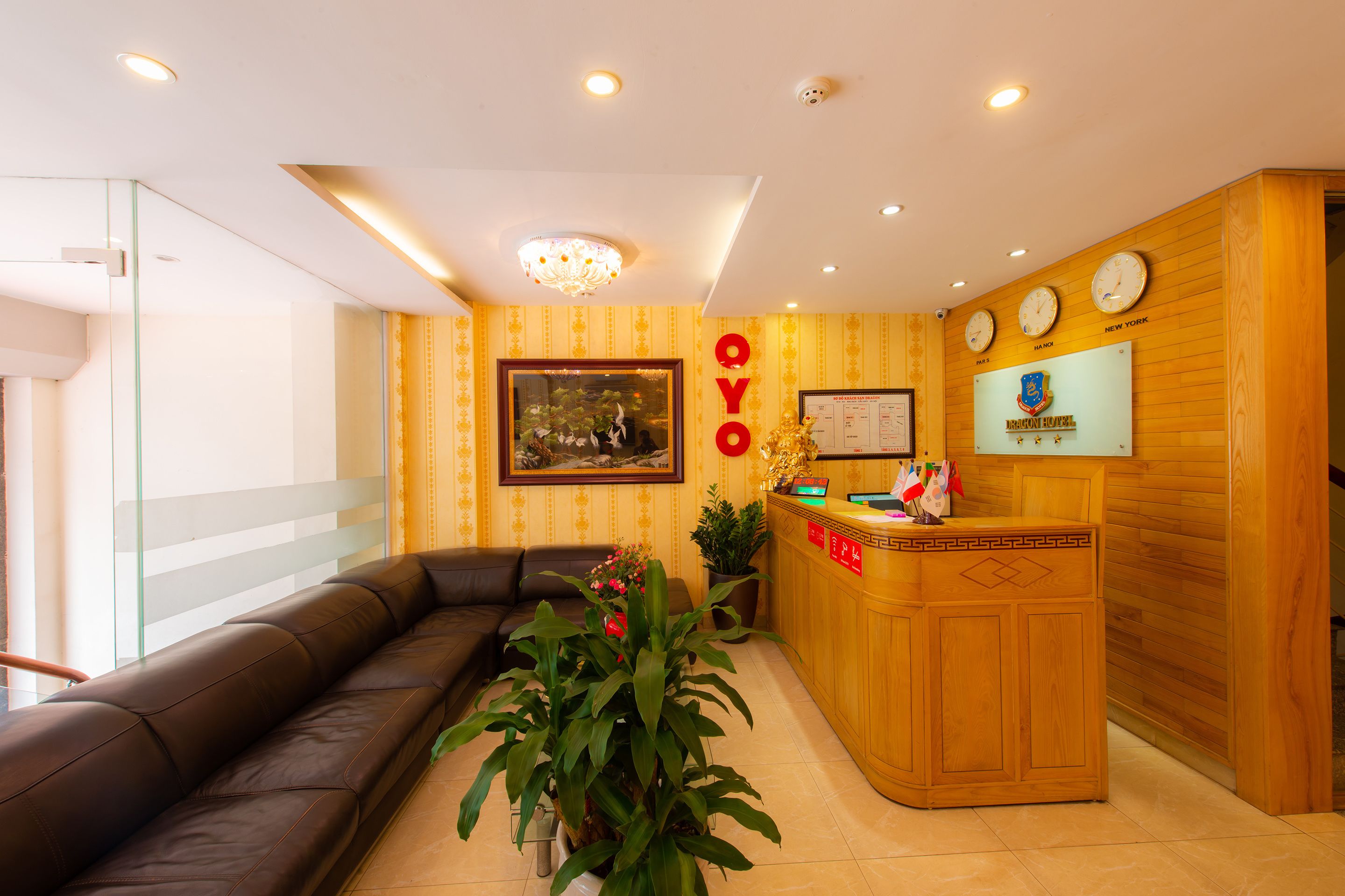 Photo - Super OYO 191 Dragon Hotel