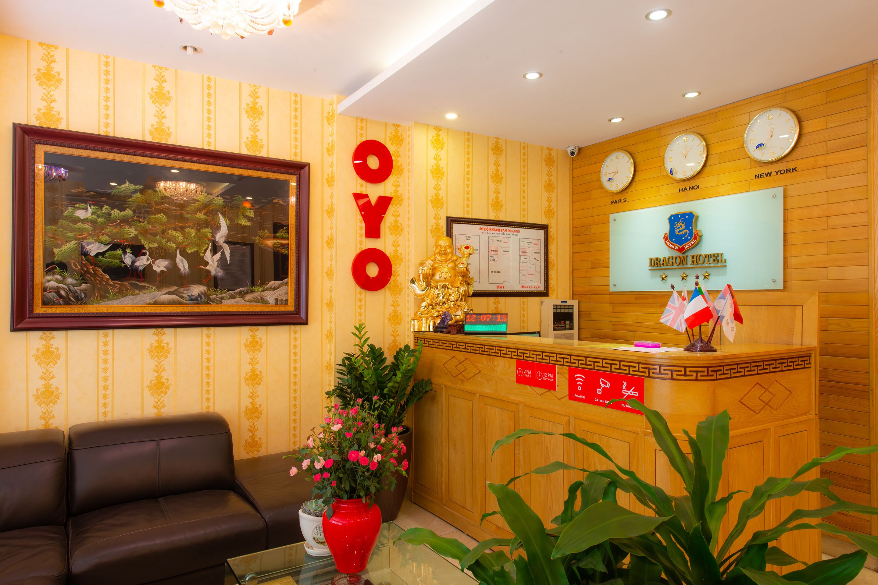 Photo - Super OYO 191 Dragon Hotel