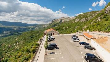 Free self-parking