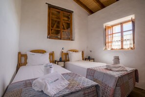 Ferienhaus | 1 Schlafzimmer, Babybetten, kostenloses WLAN, Bettwäsche