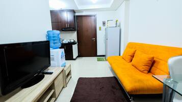 Room | Living area | TV