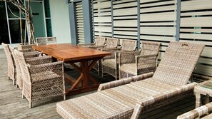 Sun deck