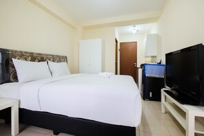 Quarto | Escrivaninha, Wi-Fi de cortesia, roupa de cama
