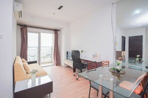 Habitación | 2 habitaciones, escritorio, wifi gratis y ropa de cama 
