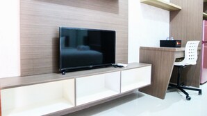 Room | Room amenity - New Studio The Oasis Apartment (Cikarang)