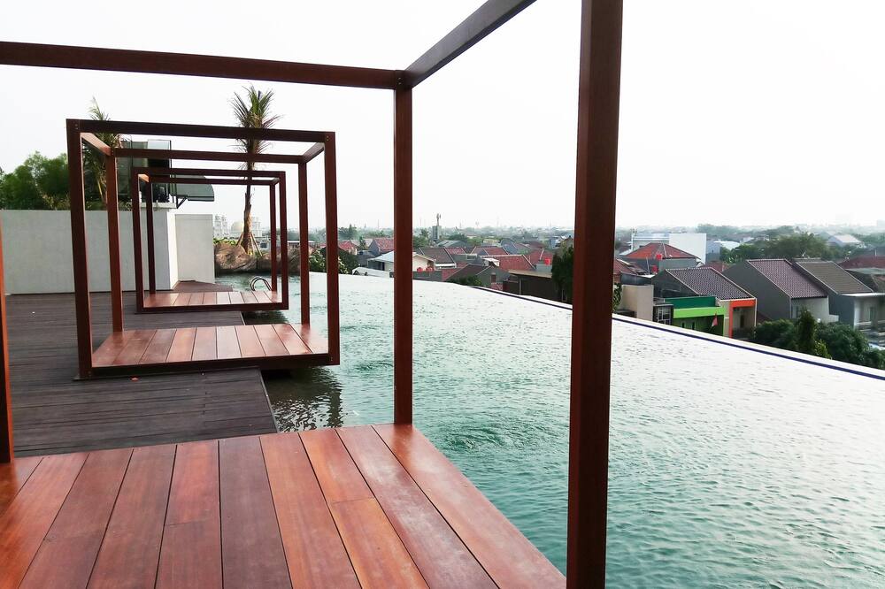 Comfortable Studio Apartment @ Grand Kamala Lagoon