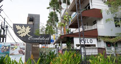 2BR Apartment with Private Bathtub at Galeri Ciumbuleuit 1