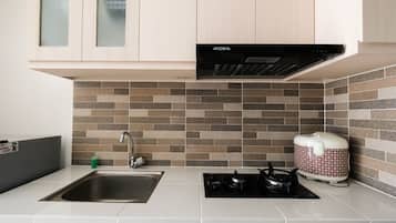 客房 | 私人小型廚房 | 雪櫃、爐具、電熱水壺、廚房用具/餐具/器皿