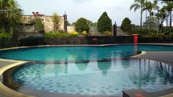 Habitació | 3 dormitoris, escriptori, wifi gratuïta i roba de llit