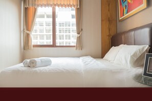 Room | 2 bilik tidur, meja, Wi-fi percuma, cadar katil 