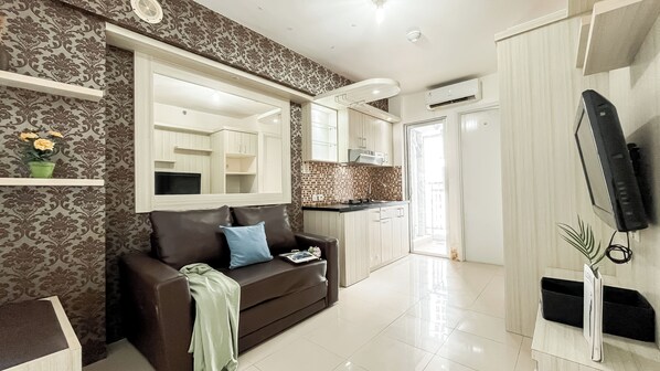 Living room - Strategic and Cozy 2BR Bassura City Apartment (Jakarta)