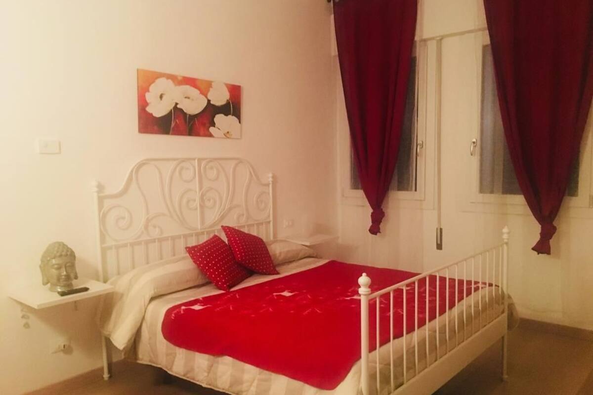 더블룸, 공용 욕실 | 객실 내 금고, 무료 WiFi, 침대 시트