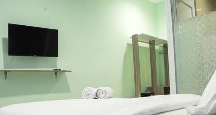 Studio Guesthouse Way Seputih Luxury Residence