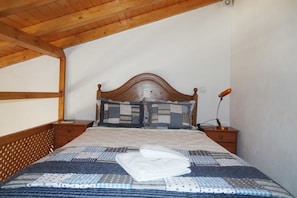 Apartment, 1 Bedroom | 1 bedroom, cribs/infant beds, free WiFi, bed sheets - F - Casa Palheiro in Quinta das Alagoas by DreamAlgarve (Lagos)