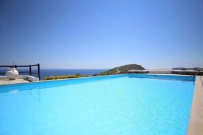 Outdoor pool - House Attalus (Mykonos)