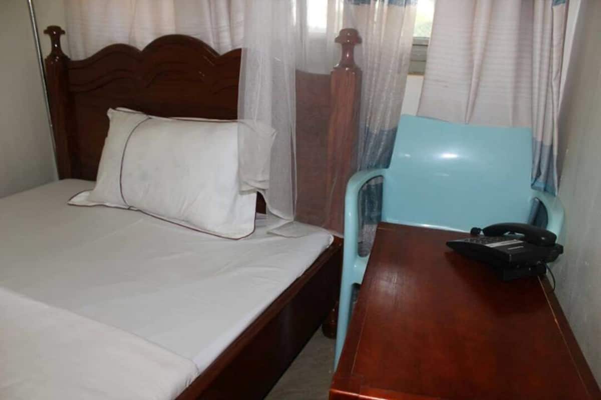 Desk, bed sheets