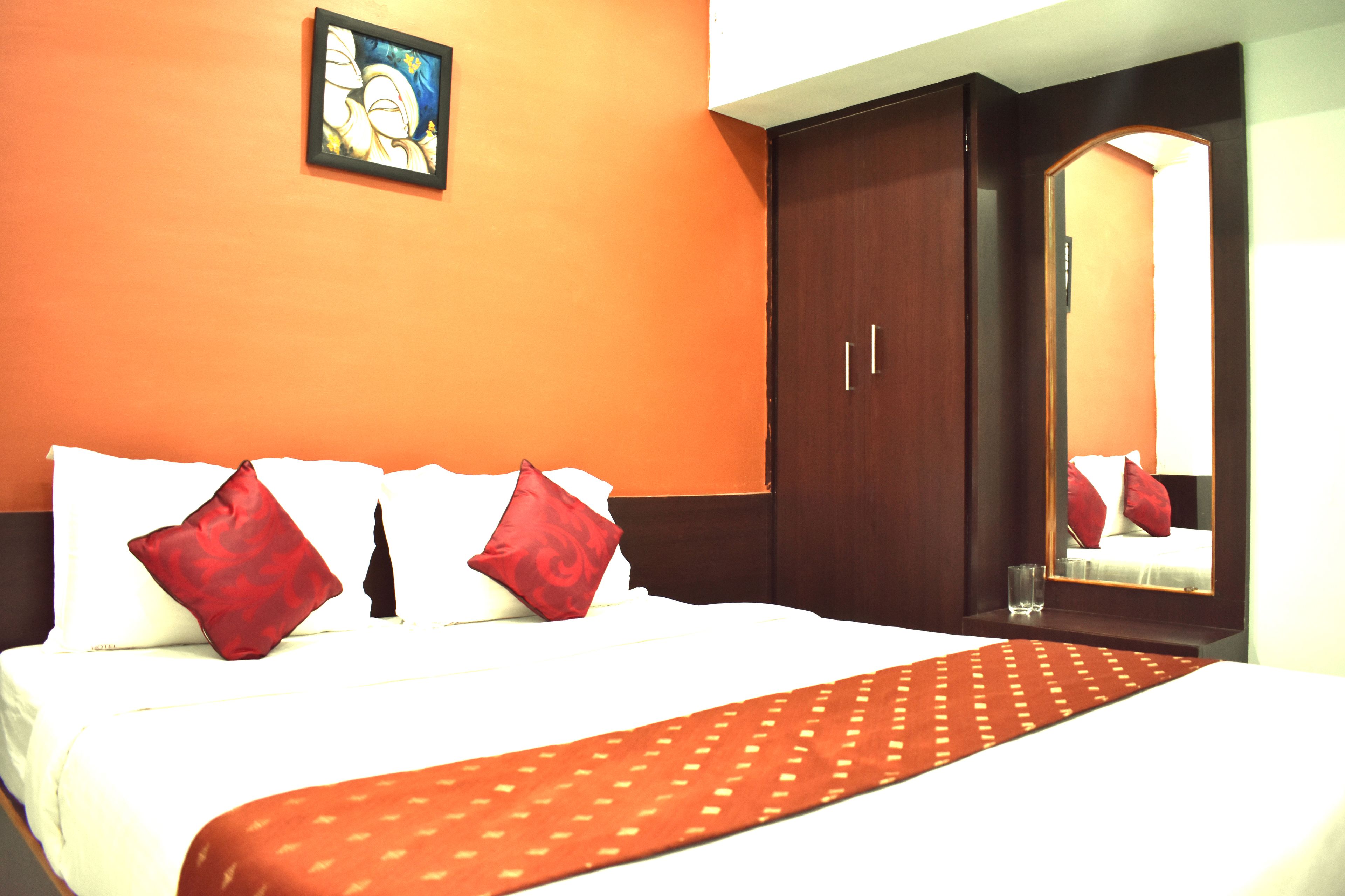 Basic Double Room | Iron/ironing board, free WiFi, wheelchair access