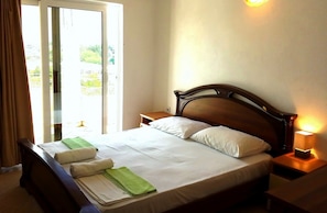 Family Apartment, Partial Ocean View | Iron/ironing board, free WiFi, bed sheets - Doni Apartments (Ulcinj)