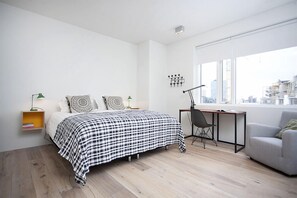 Luxury Apartment, 4 Bedrooms, City View