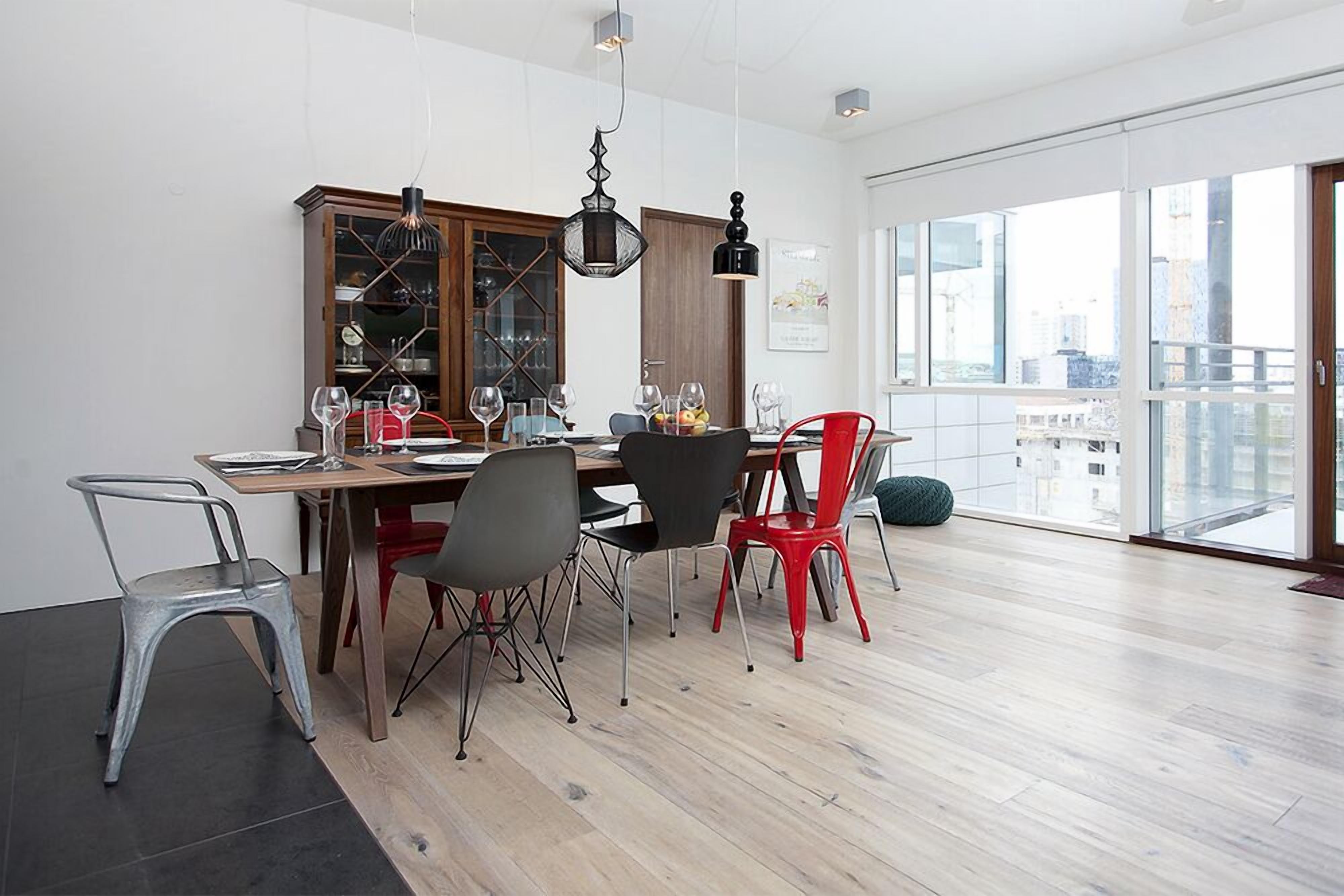 ลักซ์ชัวรี่อพาร์ทเมนท์, 4 ห้องนอน, วิวเมือง | บริการอาหารในห้องพัก