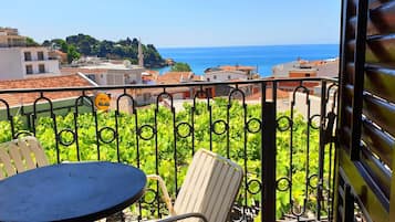 Standard Studio, Sea View | Balcony