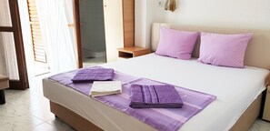 Wifi gratis y ropa de cama 