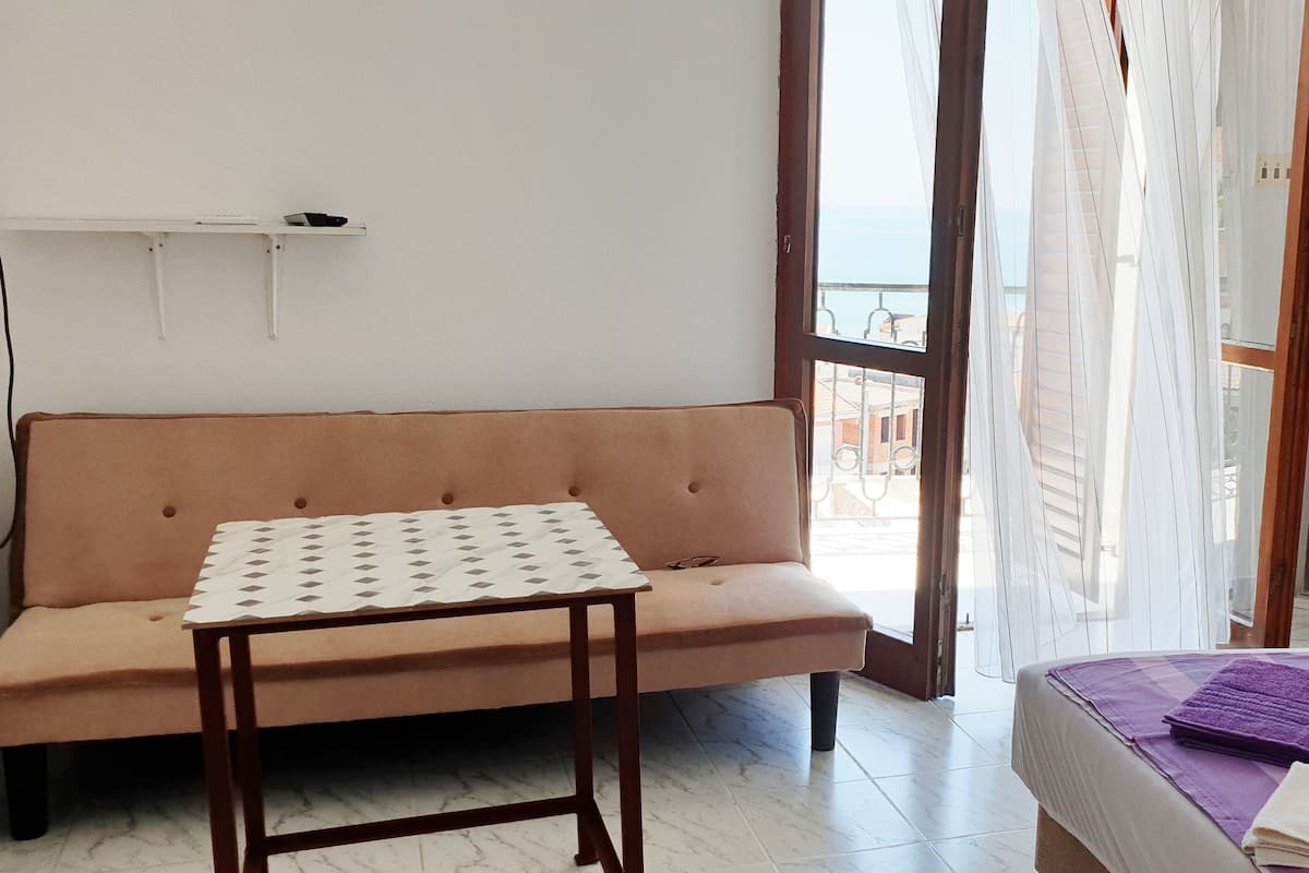 Monolocale Standard, vista mare | Wi-Fi gratuito, lenzuola
