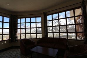 บริเวณนั่งเล่นที่ล็อบบี้