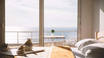 Pemandangan dari bilik