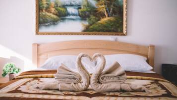 Premium bedding, free WiFi, bed sheets