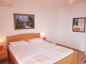 Basic-Maisonette, Meerblick | Hochwertige Bettwaren, kostenloses WLAN, Bettwäsche