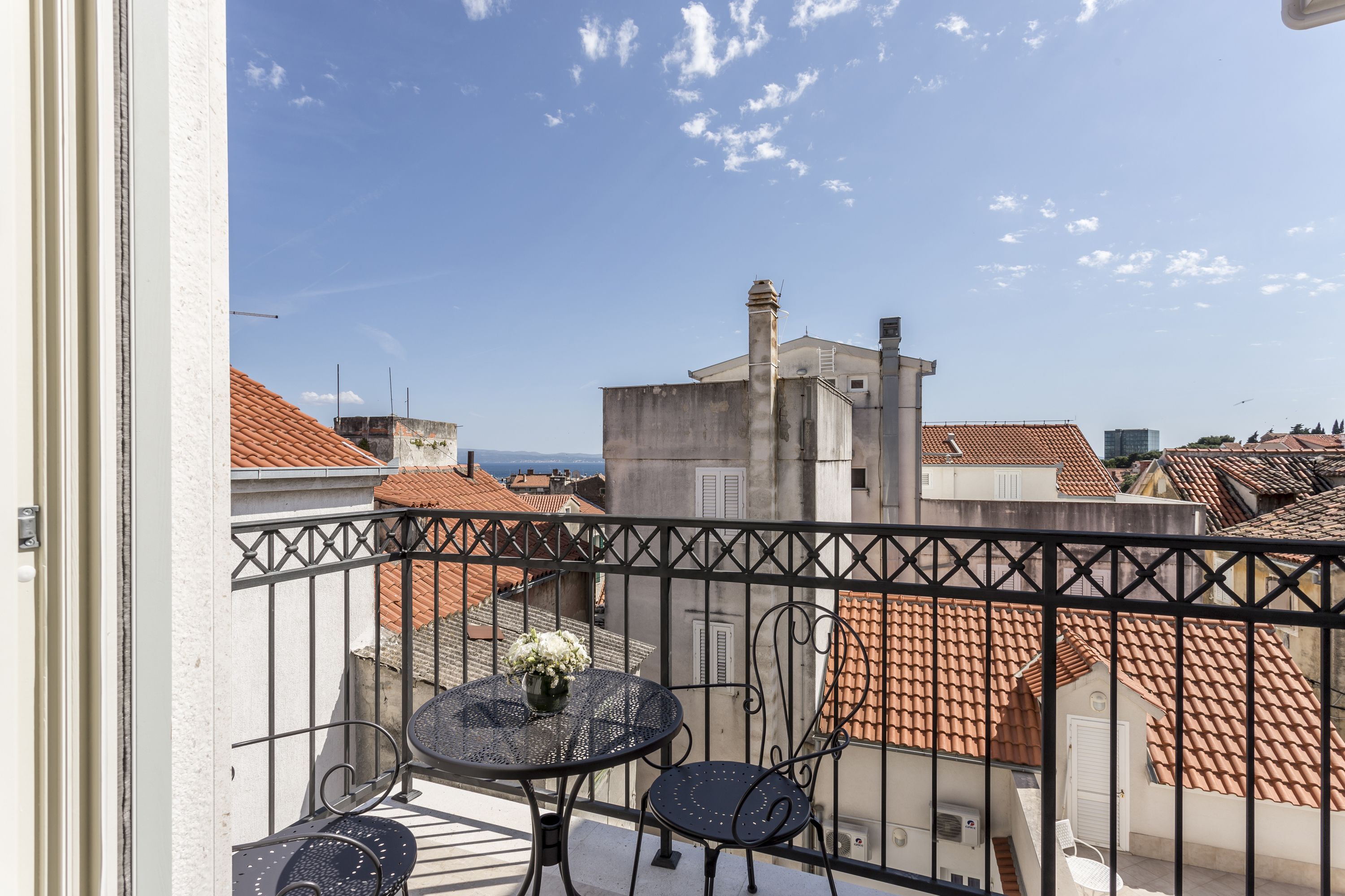 Deluxe Double or Twin Room | Balcony