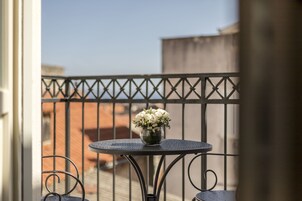 Deluxe Double or Twin Room | Terrace/patio