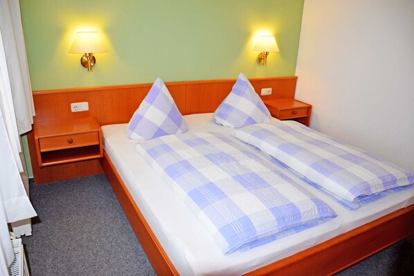 2 bedrooms, travel crib, WiFi, bed sheets