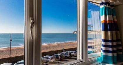 Mariners Beachside B&B