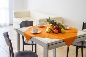 In-room dining - Hotel Alba Holiday (Alba Adriatica)